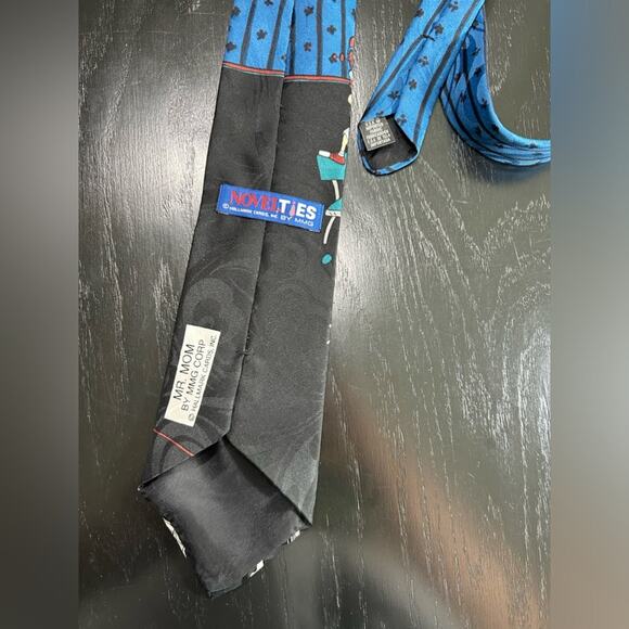 Dad tie- novelties- sick dad with kids- funny ties! Dad jokes preowned - Picture 2 of 8